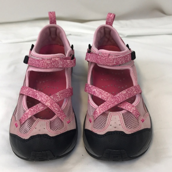 Lands� End Shoes Lands End Mary Jane Trekker Allterrain Lands� End Shoes Lands End Mary Jane Trekker Allterrain